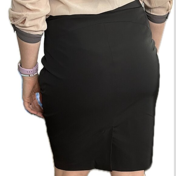 Ted Baker Pencil Skirt size "3" (actually fits like a size 6-7) - Picture 2 of 9